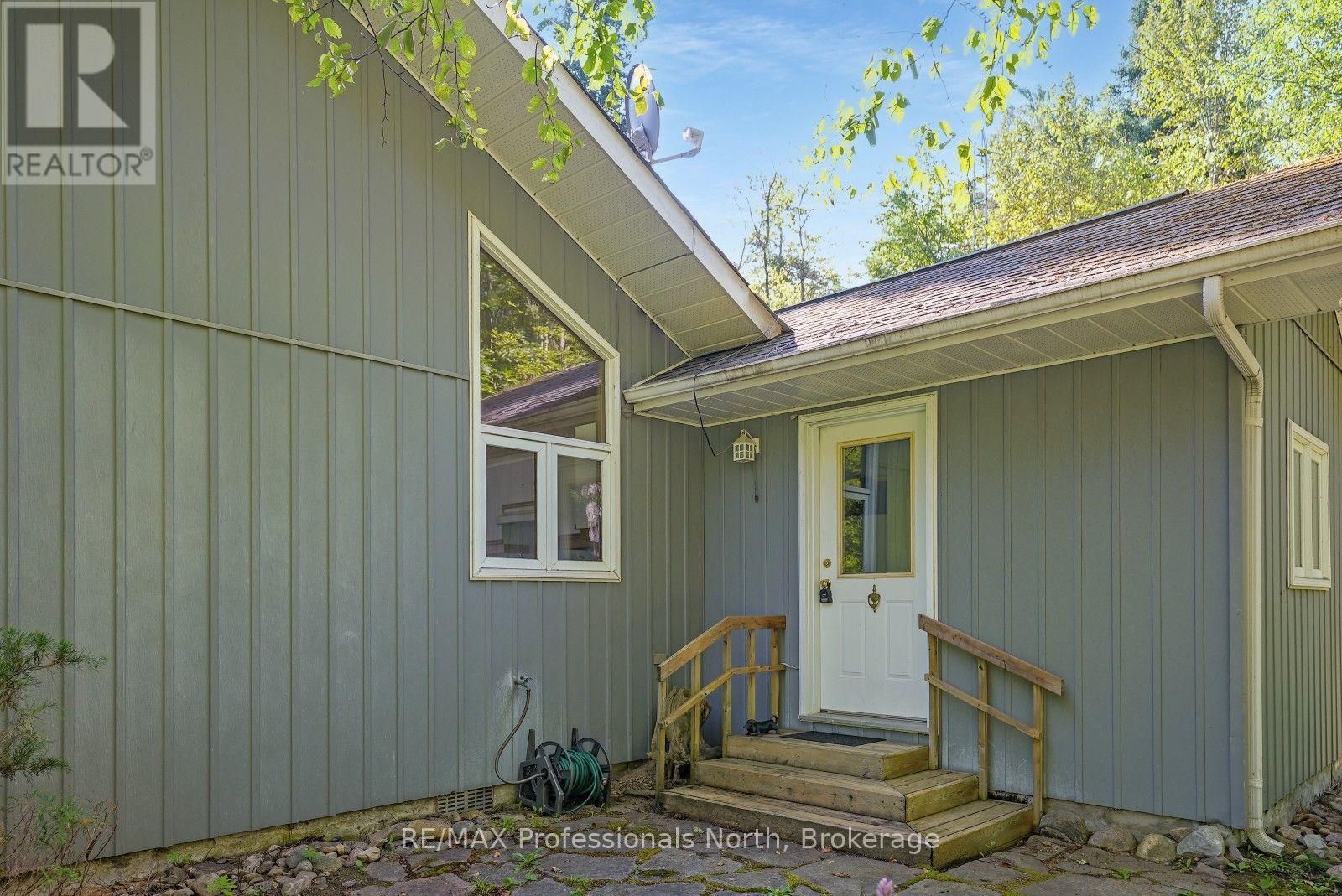 1500 Twelve Mile Lake Road, Minden Hills, Ontario K0M 2K0 - Photo 6 - X13663088