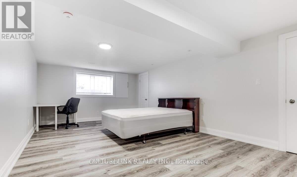 Lower - 11 Bowhill Crescent, Toronto, Ontario M2J 3S1 - Photo 4 - C13663082