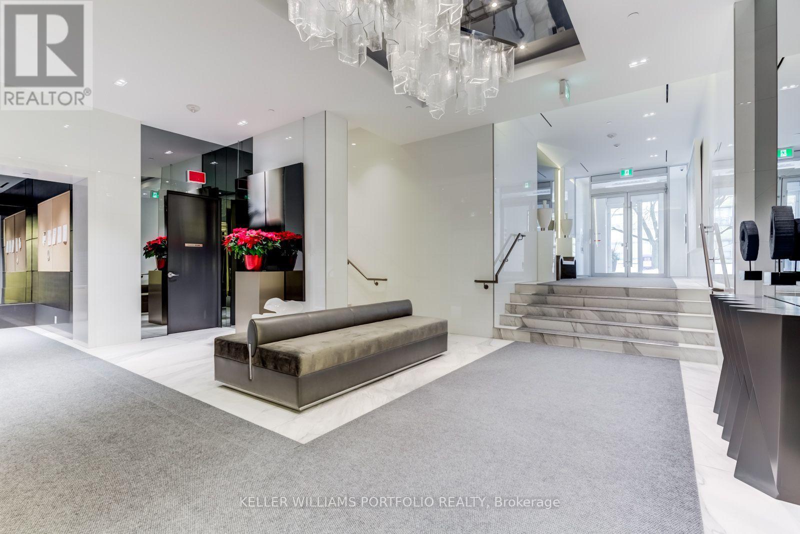 516 - 6 Parkwood Avenue, Toronto, Ontario  M4V 0A3 - Photo 2 - C13663096