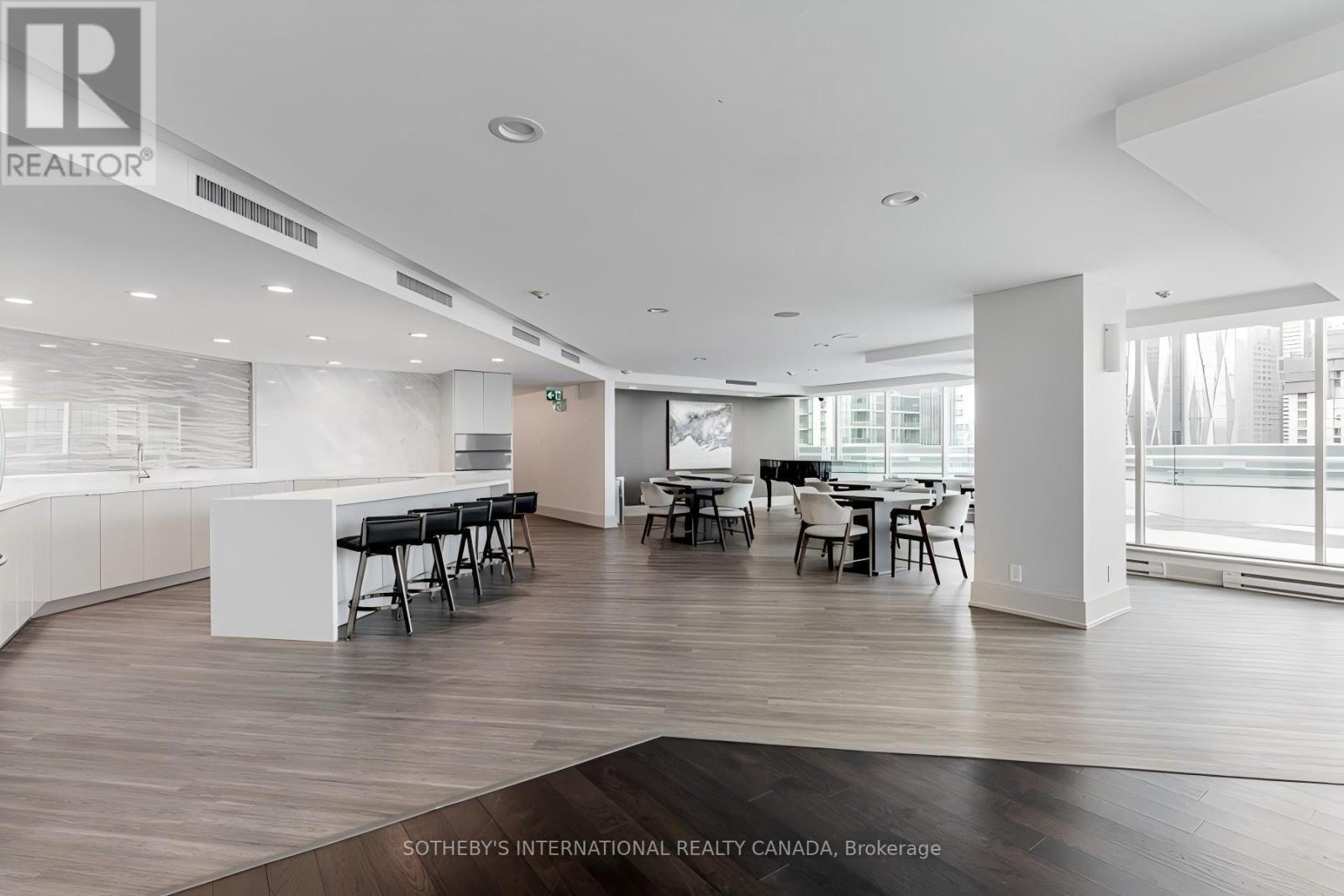 2809 - 10 Yonge Street, Toronto, Ontario  M5E 1R4 - Photo 37 - C13663184