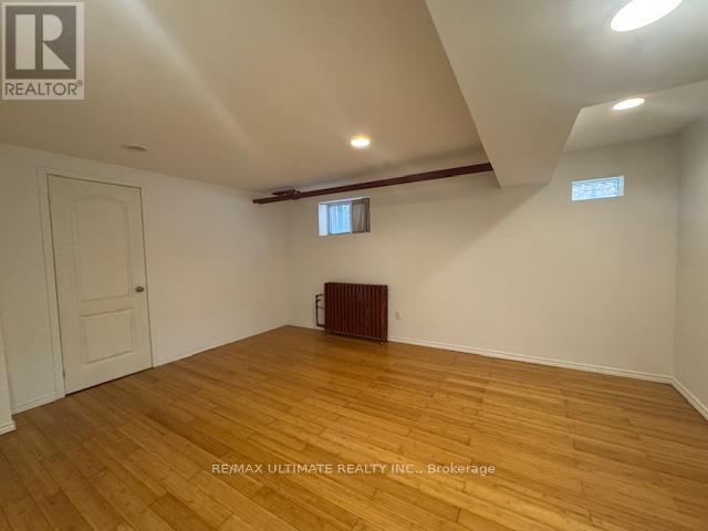 127 Robina Avenue, Toronto, Ontario  M6C 3Y8 - Photo 13 - C13663228