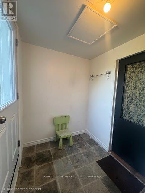 127 Robina Avenue, Toronto, Ontario  M6C 3Y8 - Photo 23 - C13663228