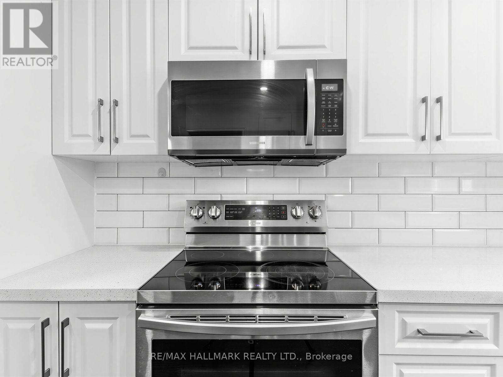 Main & Second Floor - 41 Woodville Avenue, Toronto, Ontario M4K 2J5 - Photo 15 - E13663048