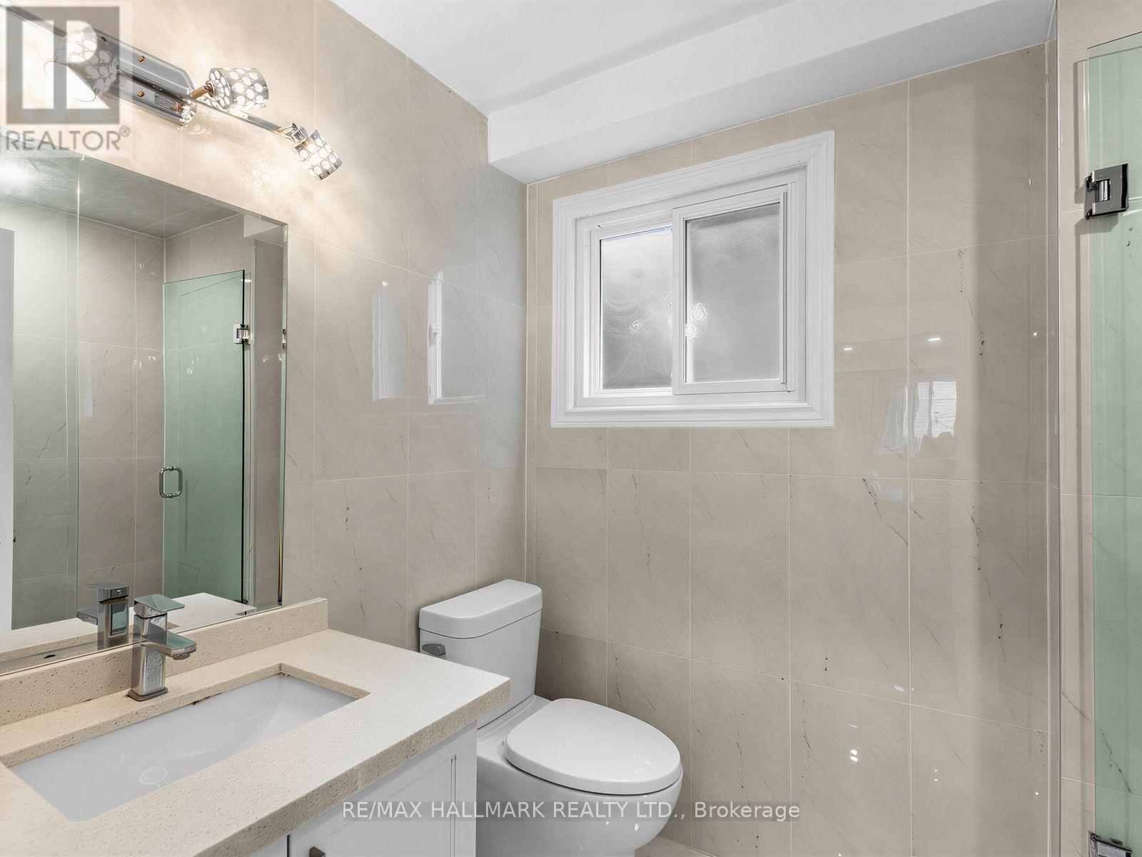 Main & Second Floor - 41 Woodville Avenue, Toronto, Ontario M4K 2J5 - Photo 16 - E13663048