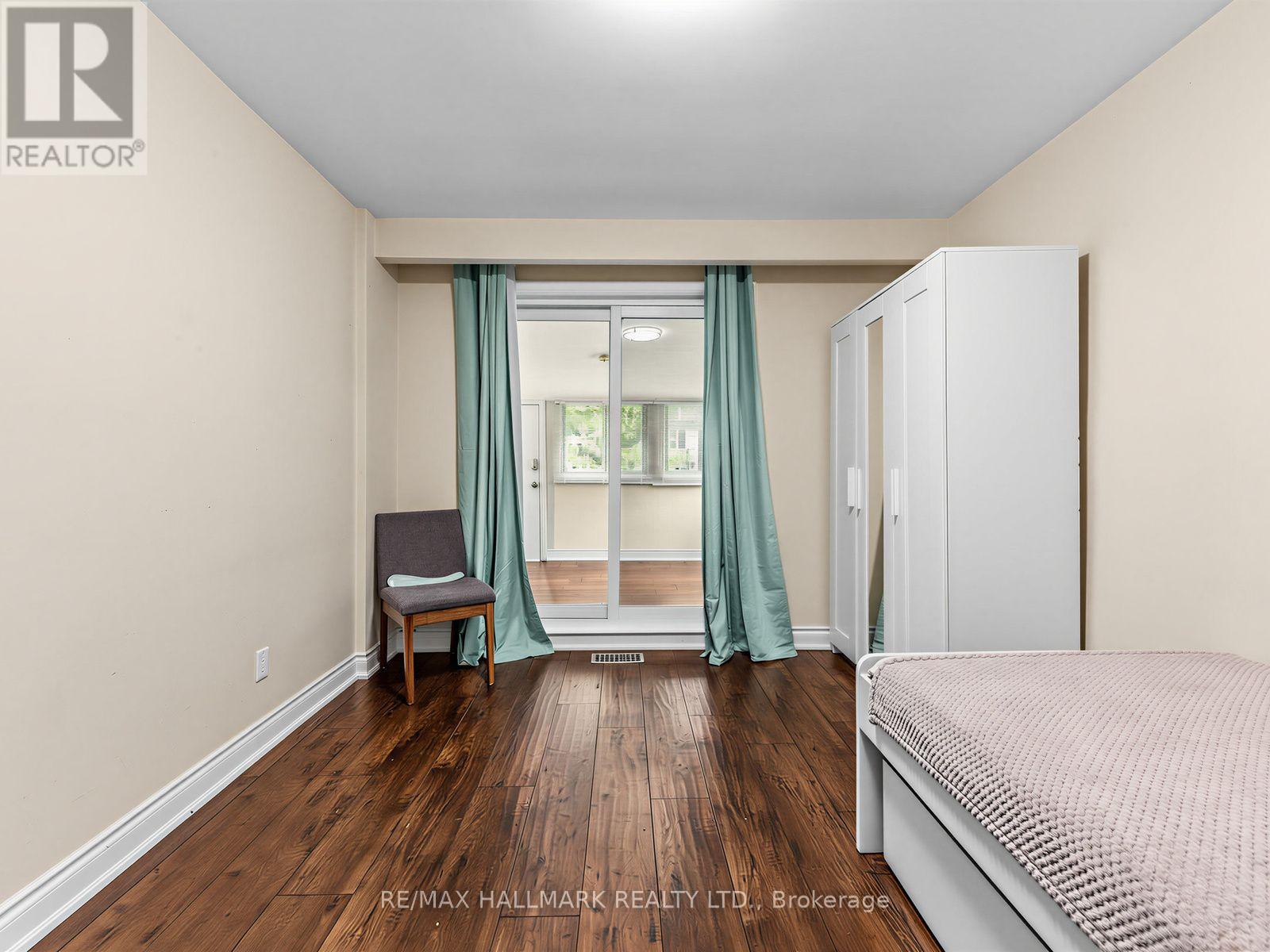 Main & Second Floor - 41 Woodville Avenue, Toronto, Ontario M4K 2J5 - Photo 20 - E13663048