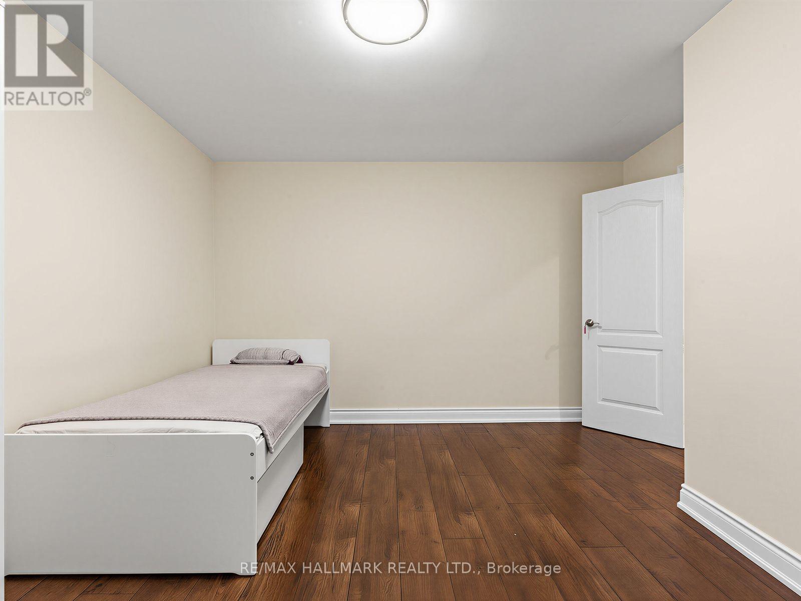 Main & Second Floor - 41 Woodville Avenue, Toronto, Ontario M4K 2J5 - Photo 21 - E13663048