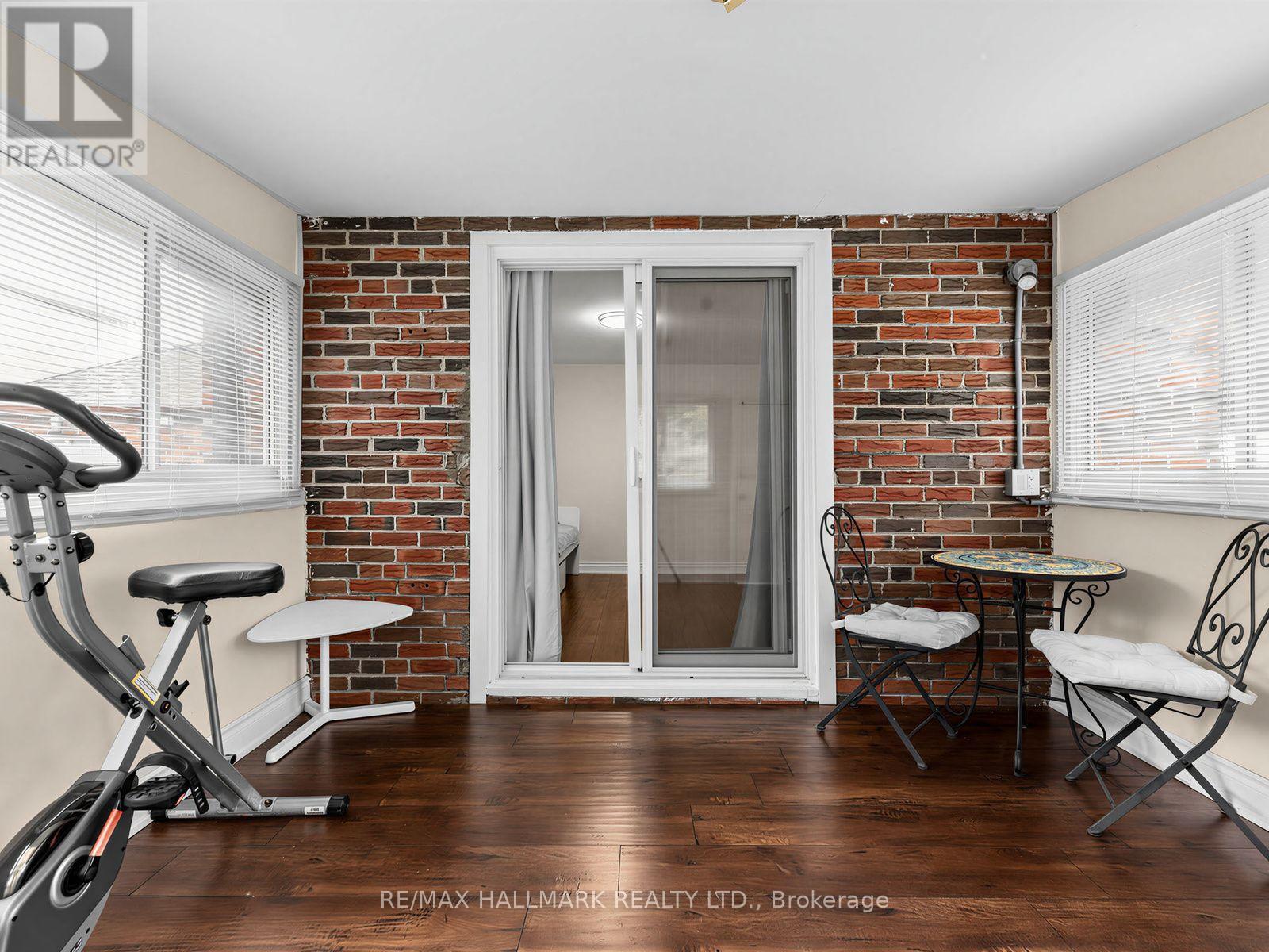 Main & Second Floor - 41 Woodville Avenue, Toronto, Ontario M4K 2J5 - Photo 22 - E13663048