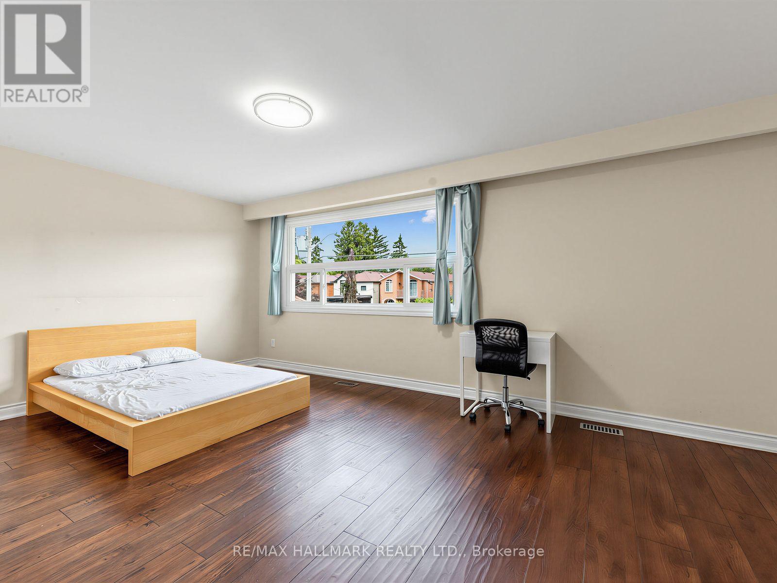 Main & Second Floor - 41 Woodville Avenue, Toronto, Ontario M4K 2J5 - Photo 25 - E13663048