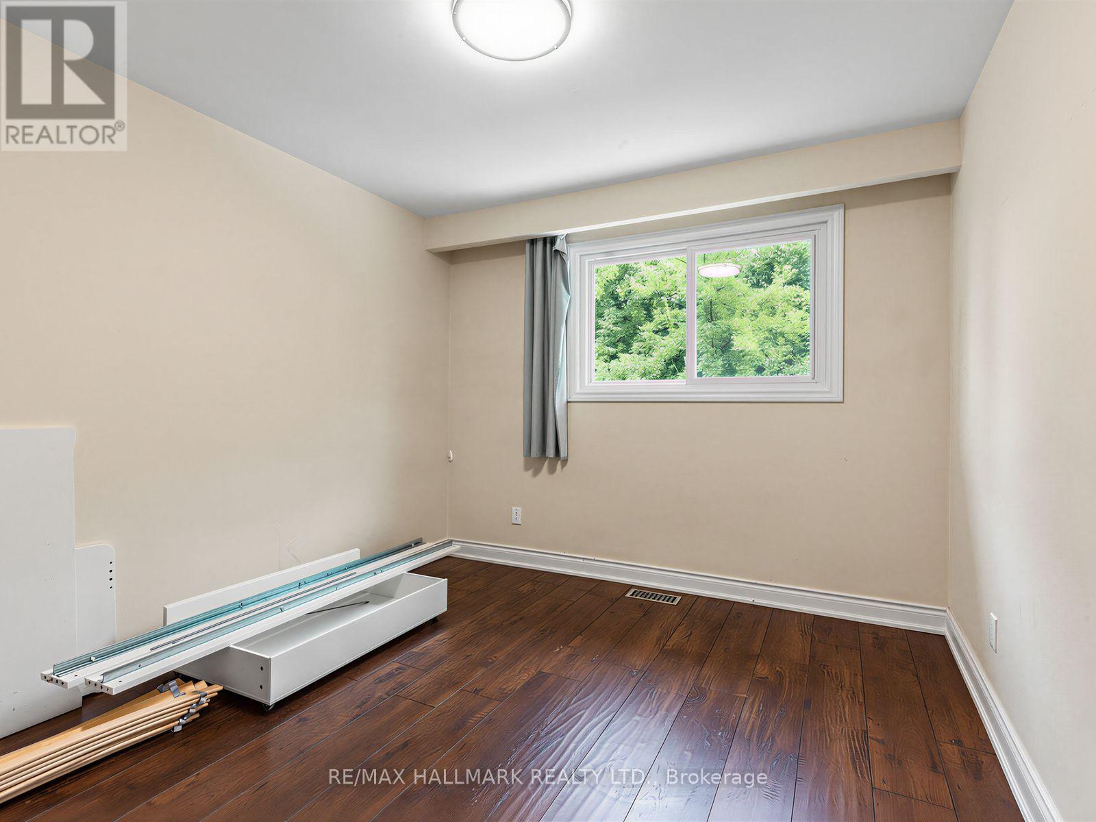 Main & Second Floor - 41 Woodville Avenue, Toronto, Ontario M4K 2J5 - Photo 28 - E13663048