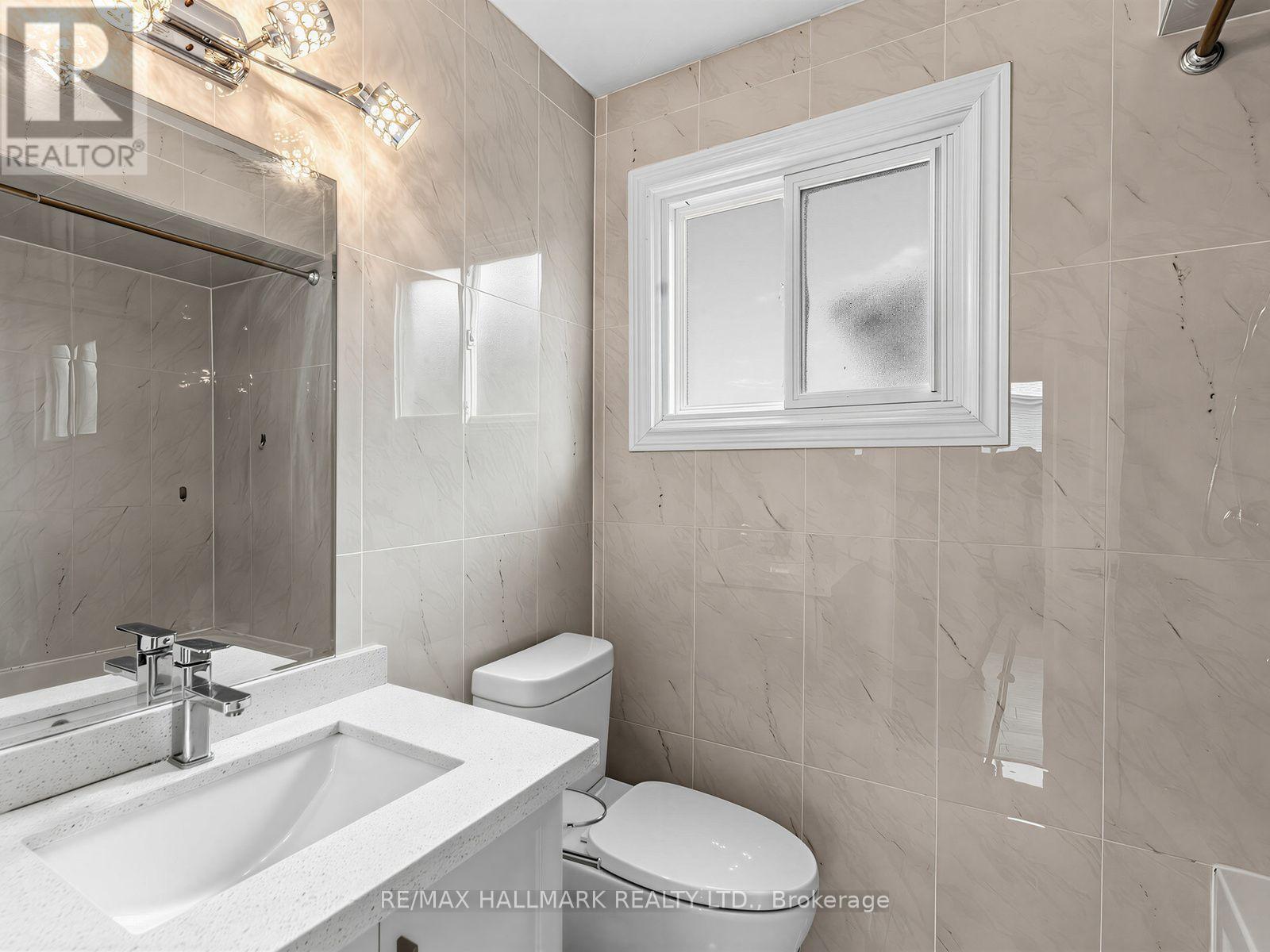 Main & Second Floor - 41 Woodville Avenue, Toronto, Ontario M4K 2J5 - Photo 33 - E13663048