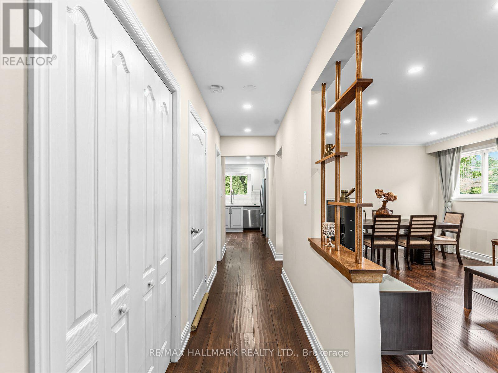 Main & Second Floor - 41 Woodville Avenue, Toronto, Ontario M4K 2J5 - Photo 6 - E13663048