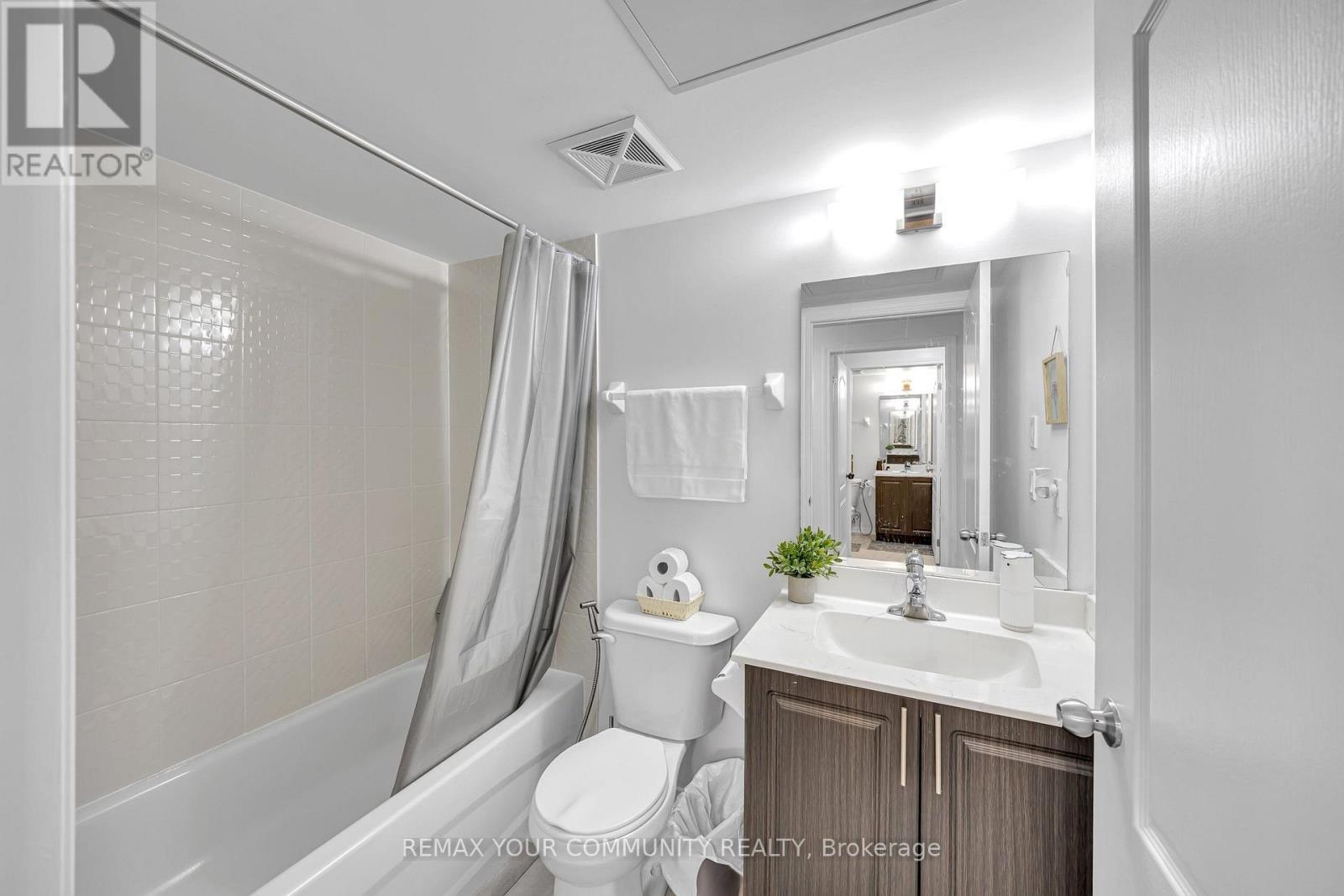120 - 500 Kingbird Grove, Toronto, Ontario  M1B 0E4 - Photo 35 - E13663128