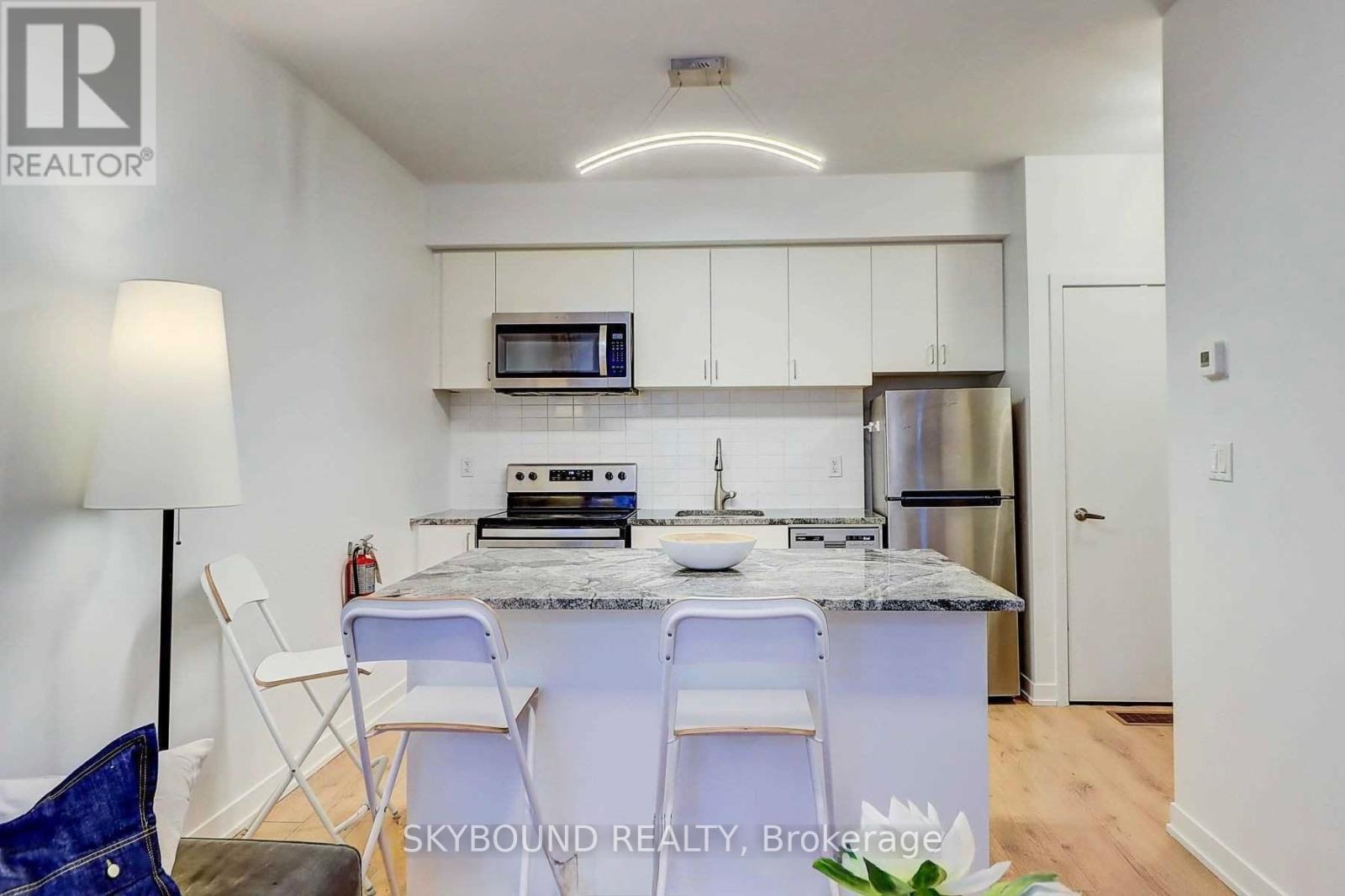 23 - Room 1 - 1720 Simcoe Street N, Oshawa, Ontario L1G 0C3 - Photo 5 - E13663140