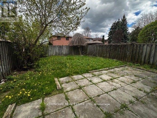 82 Chatfield Drive, Ajax, Ontario  L1T 2J9 - Photo 9 - E13663152