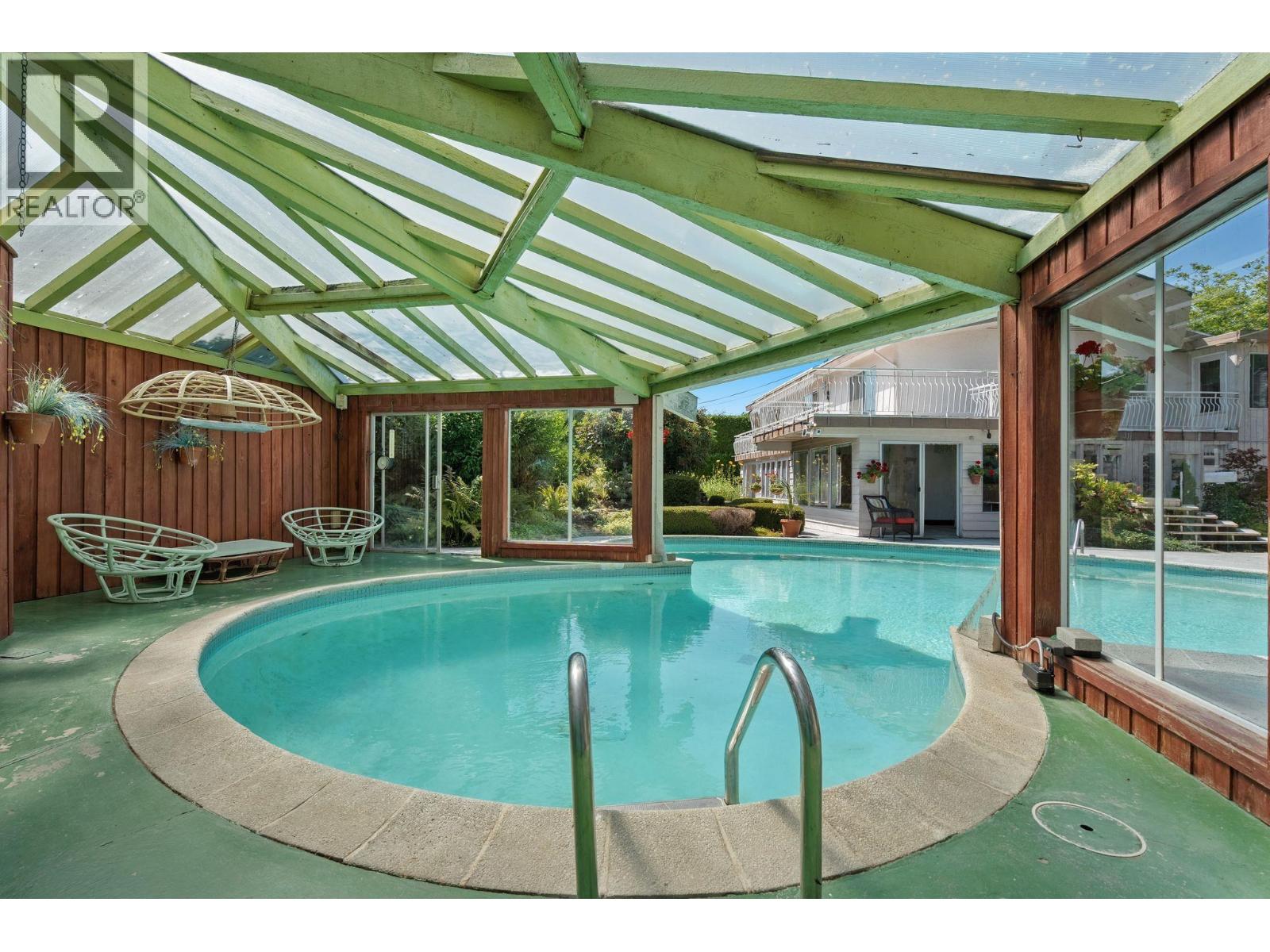 8660 Fairfax Crescent, Richmond, British Columbia  V7C 1Y1 - Photo 33 - R3154688