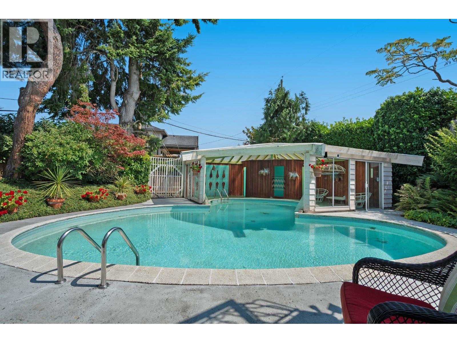 8660 Fairfax Crescent, Richmond, British Columbia  V7C 1Y1 - Photo 31 - R3154688
