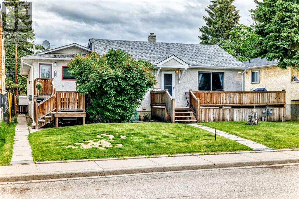 7312 36 Avenue NW, Calgary, Alberta  T3B 1T8 - Photo 1 - A2321002
