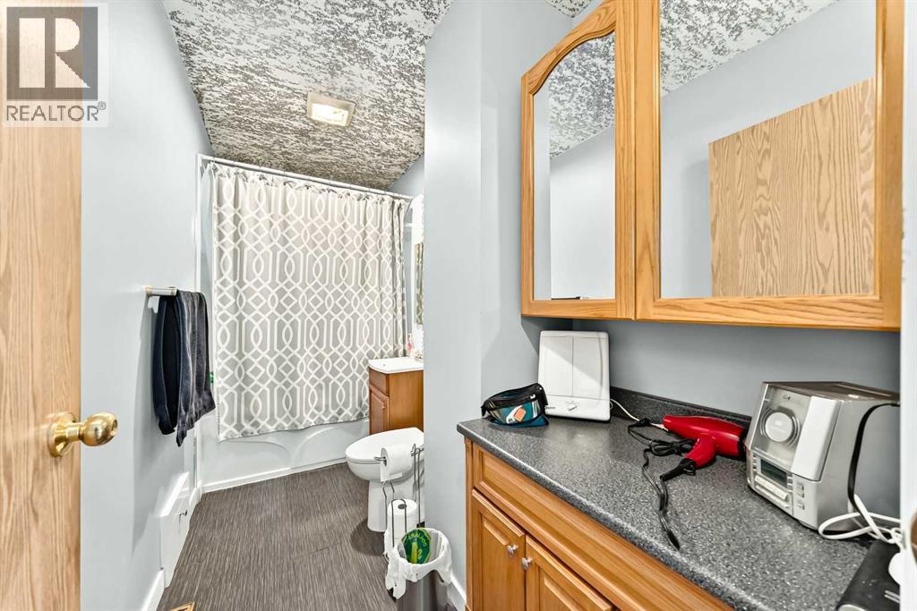7312 36 Avenue NW, Calgary, Alberta  T3B 1T8 - Photo 27 - A2321002