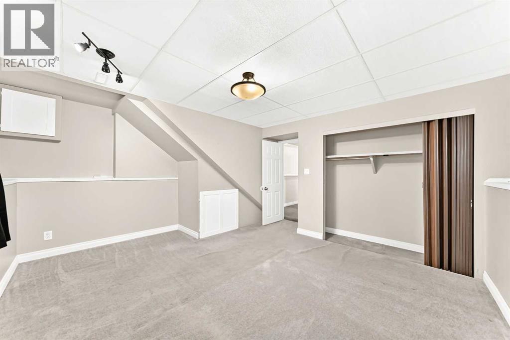 7312 36 Avenue NW, Calgary, Alberta  T3B 1T8 - Photo 14 - A2321002