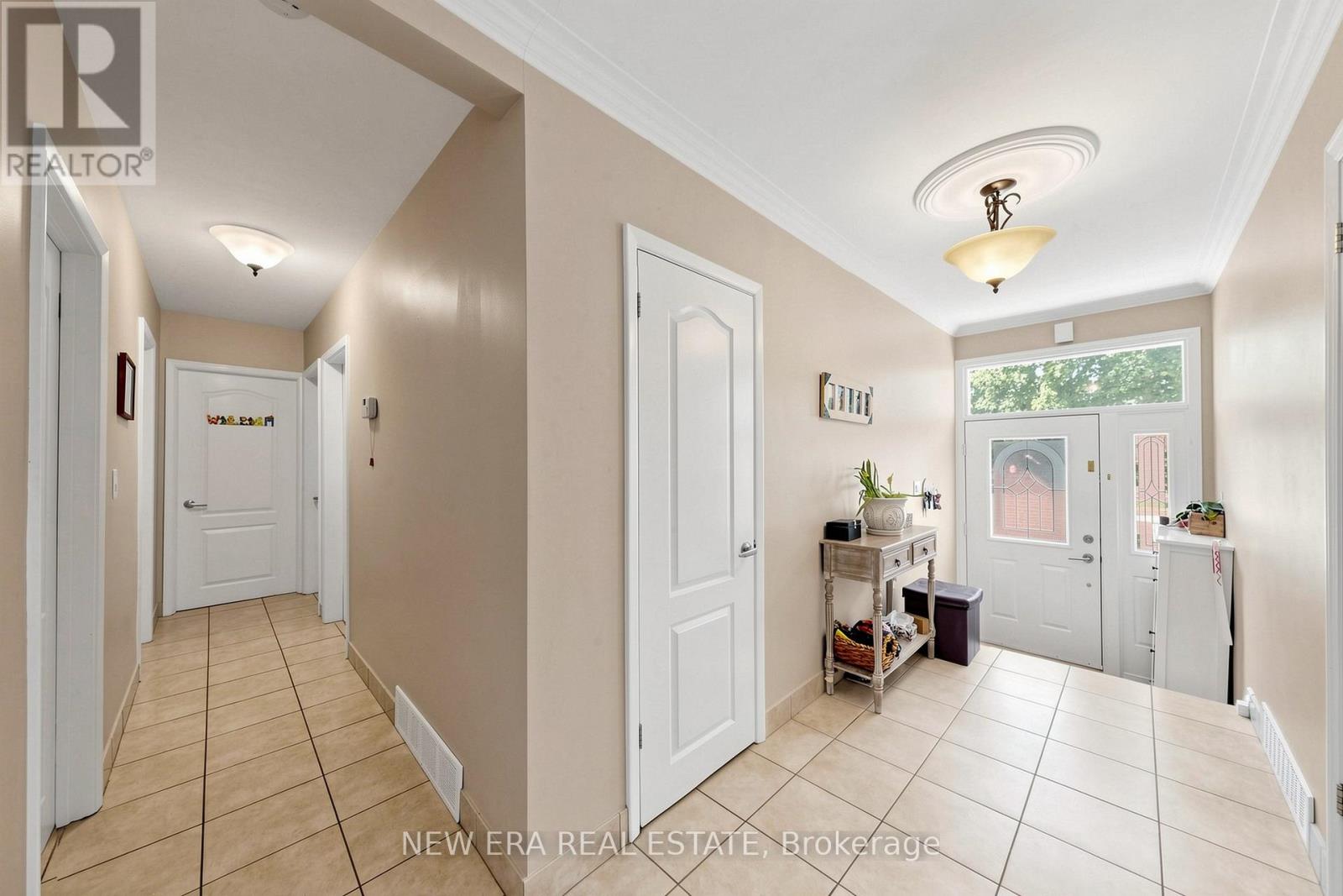 197 Lucas Street, Richmond Hill, Ontario L4C 4P8 - Photo 13 - N13663042