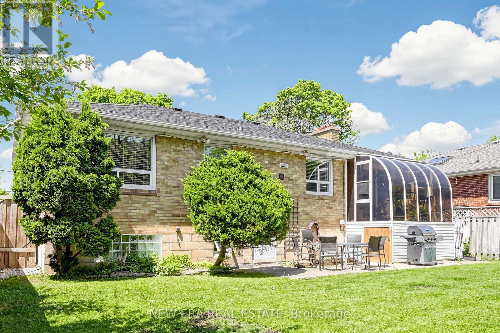 197 Lucas Street, Richmond Hill, Ontario L4C 4P8 - Photo 38 - N13663042