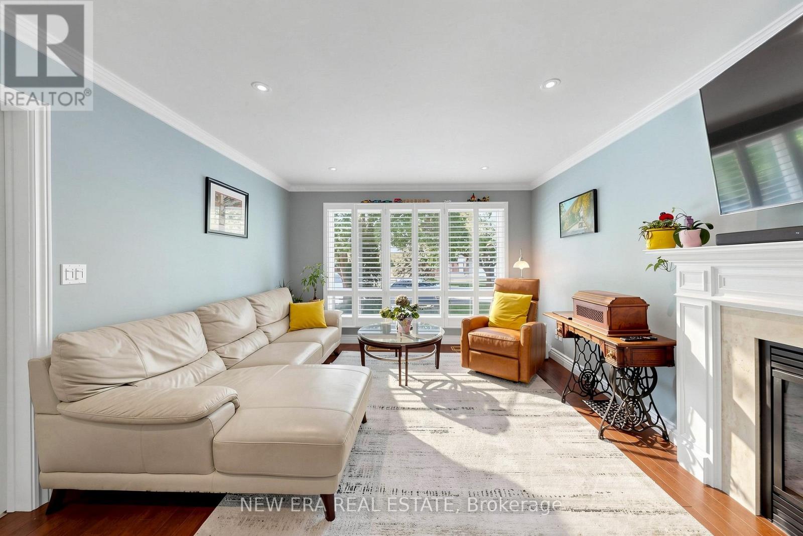 197 Lucas Street, Richmond Hill, Ontario L4C 4P8 - Photo 4 - N13663042
