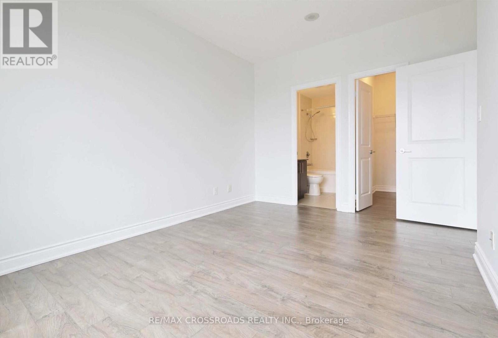 906 - 325 South Park Road, Markham, Ontario L3T 0B8 - Photo 8 - N13663068