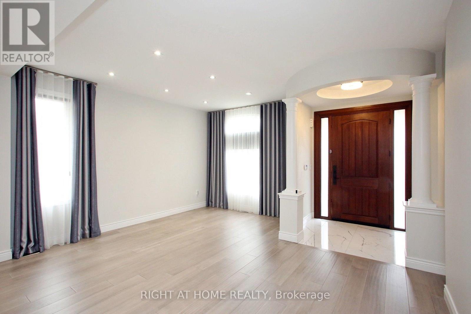 133 Woodville Drive, Vaughan, Ontario  L6A 4K4 - Photo 6 - N13663236