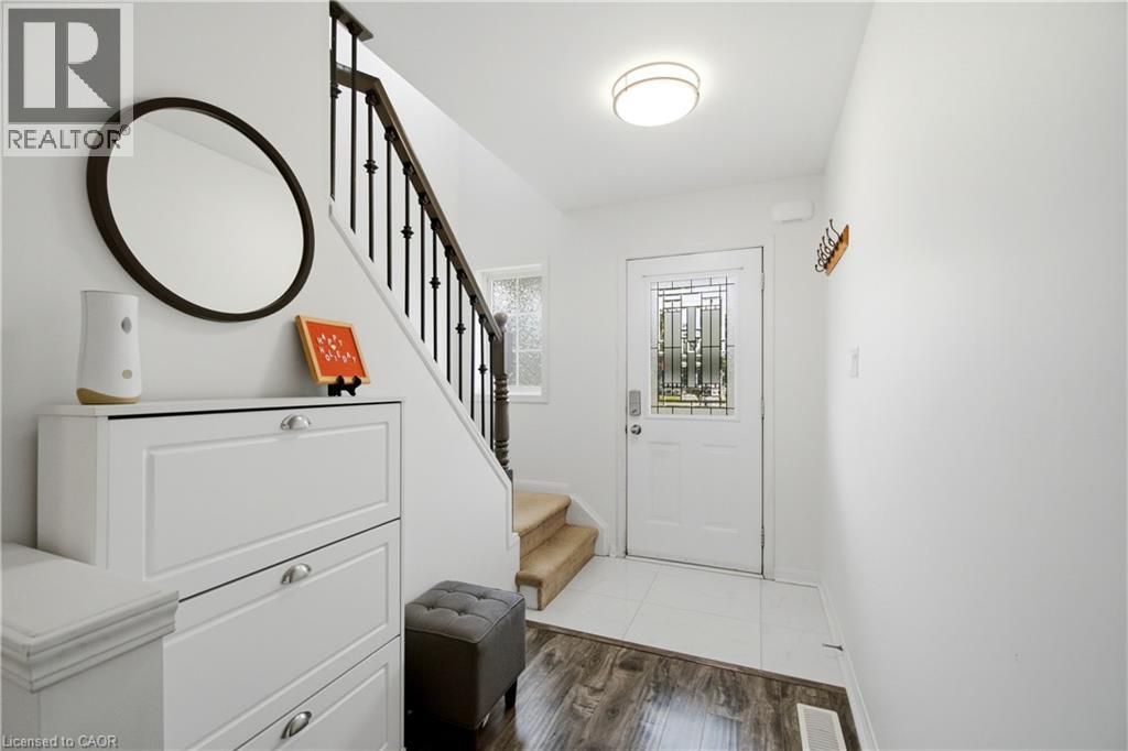 4322 Fairview Street, Burlington, Ontario  L7L 7A2 - Photo 6 - 40839625