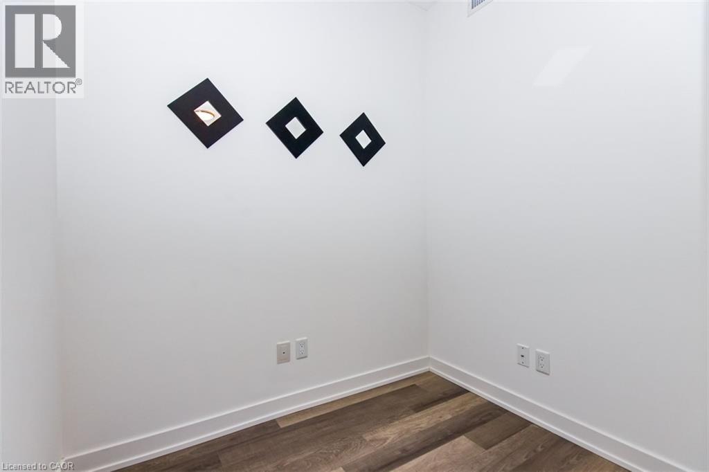 5240 Dundas Street Unit# B505, Burlington, Ontario  L7L 0J6 - Photo 2 - 40849700