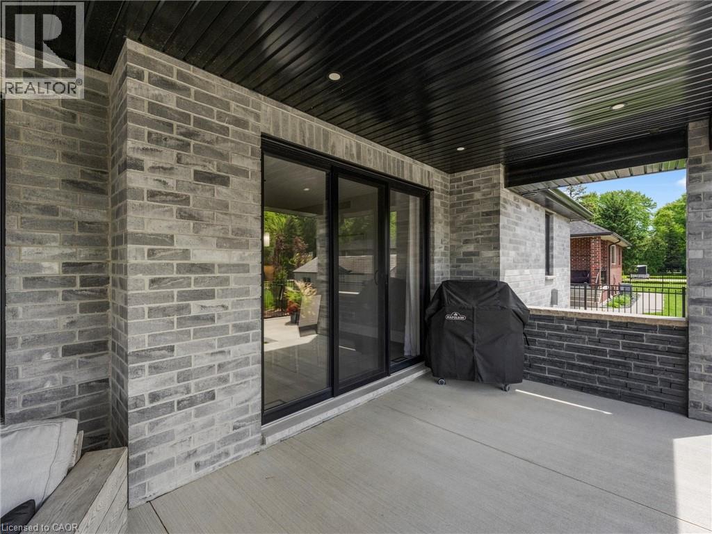 351 Old Tecumseh Road, Windsor, Ontario  N8N 3T2 - Photo 32 - 40851653