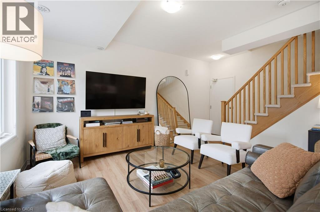 383 Dundas Street E Unit# 49, Waterdown, Ontario  L8B 1X6 - Photo 6 - 40854871