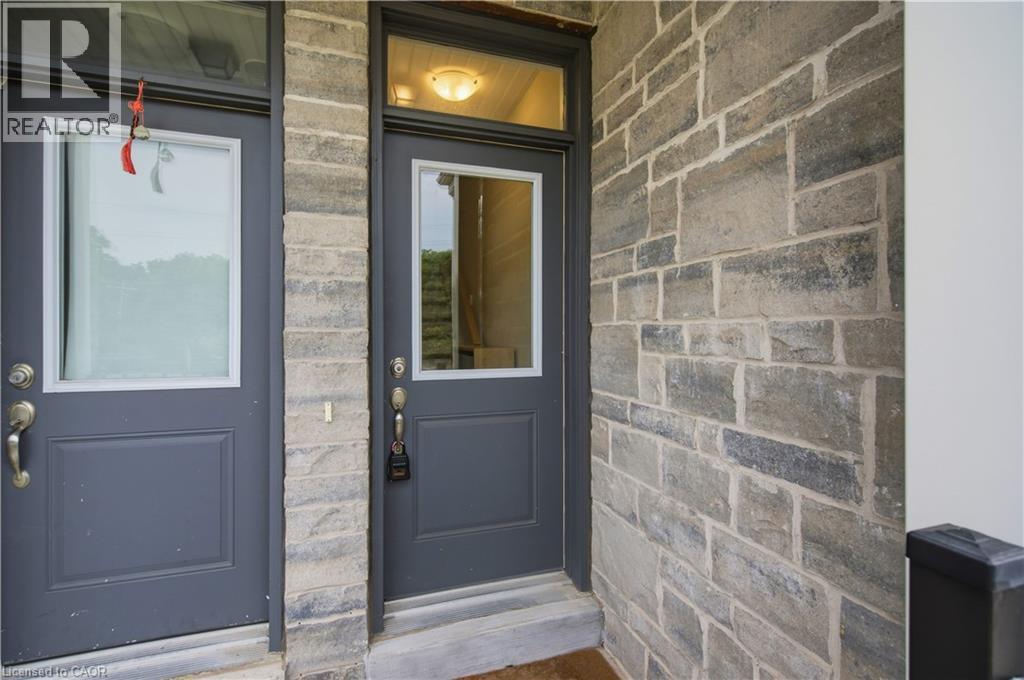 383 Dundas Street E Unit# 49, Waterdown, Ontario  L8B 1X6 - Photo 2 - 40854871
