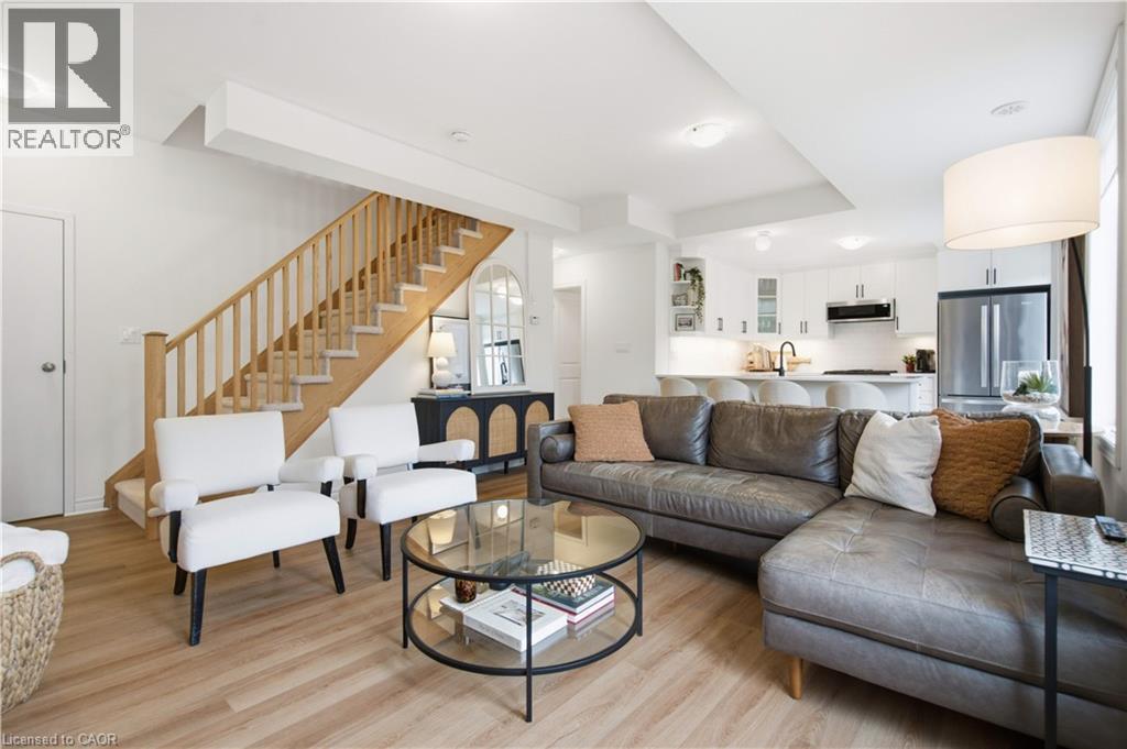 383 Dundas Street E Unit# 49, Waterdown, Ontario  L8B 1X6 - Photo 4 - 40854871