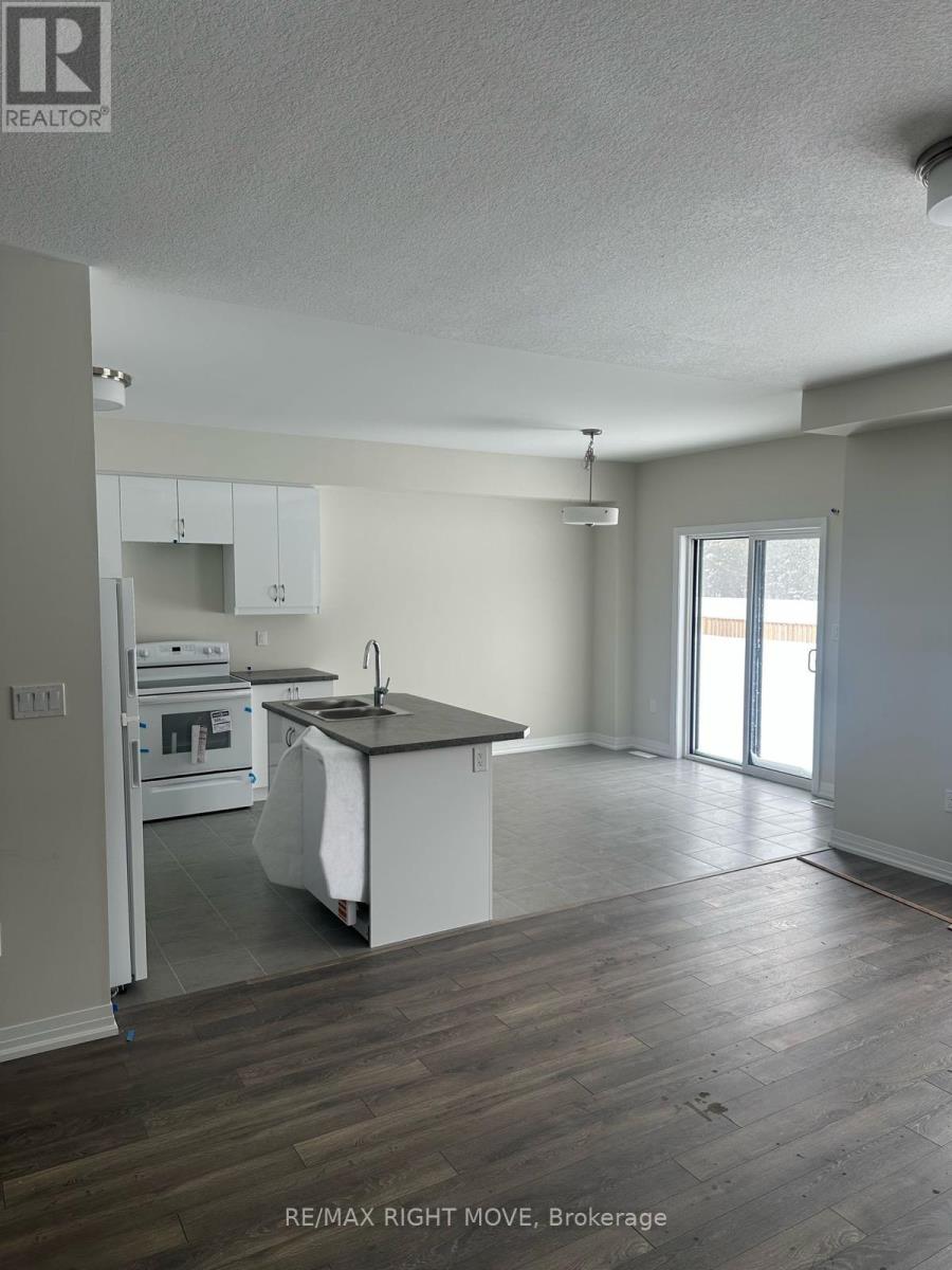 3022 Sandy Acres Avenue, Severn, Ontario  L3V 8P8 - Photo 6 - S13663074