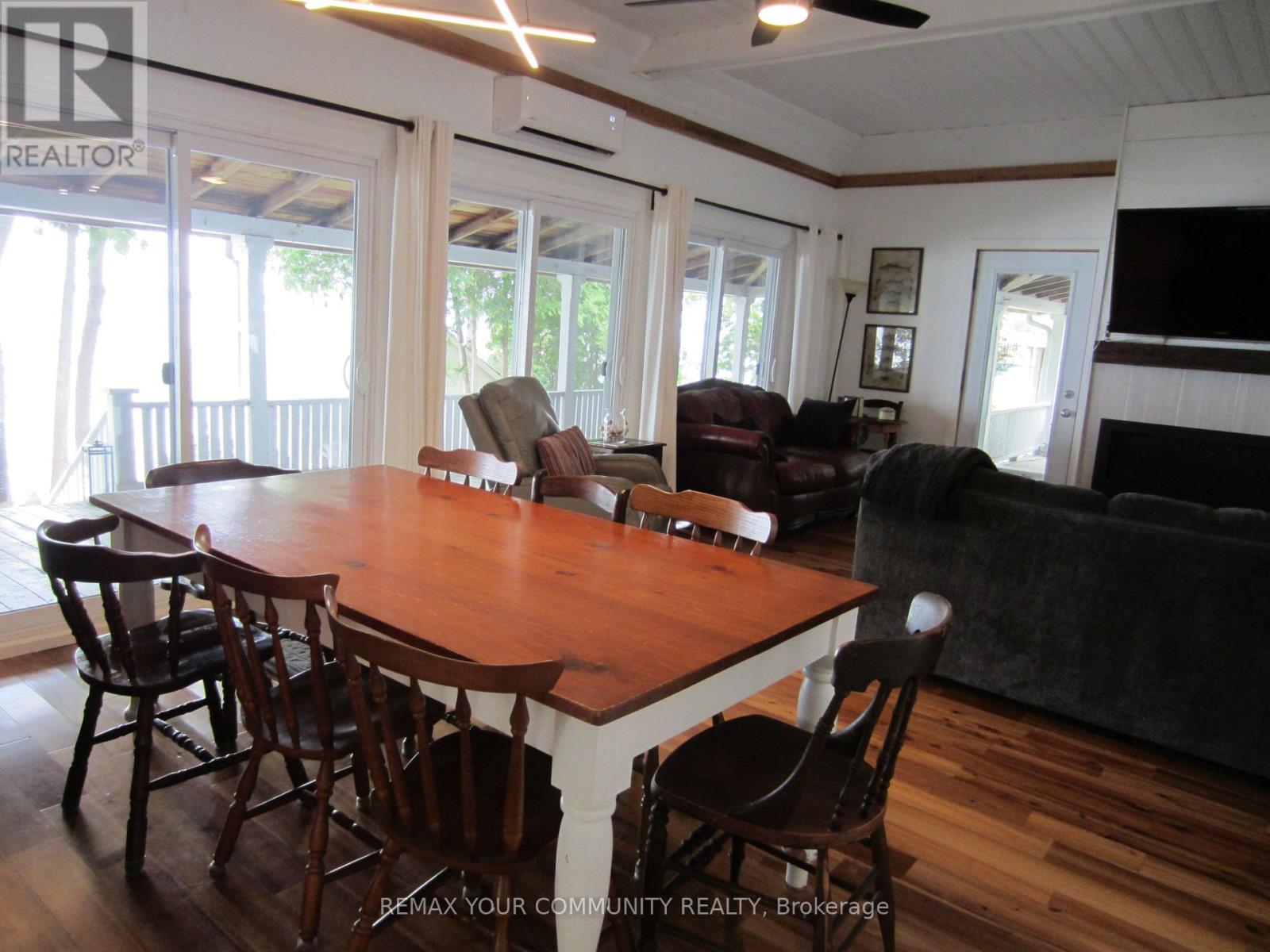 6576 Quarry Point Road, Ramara, Ontario  L3V 0S3 - Photo 6 - S13663136