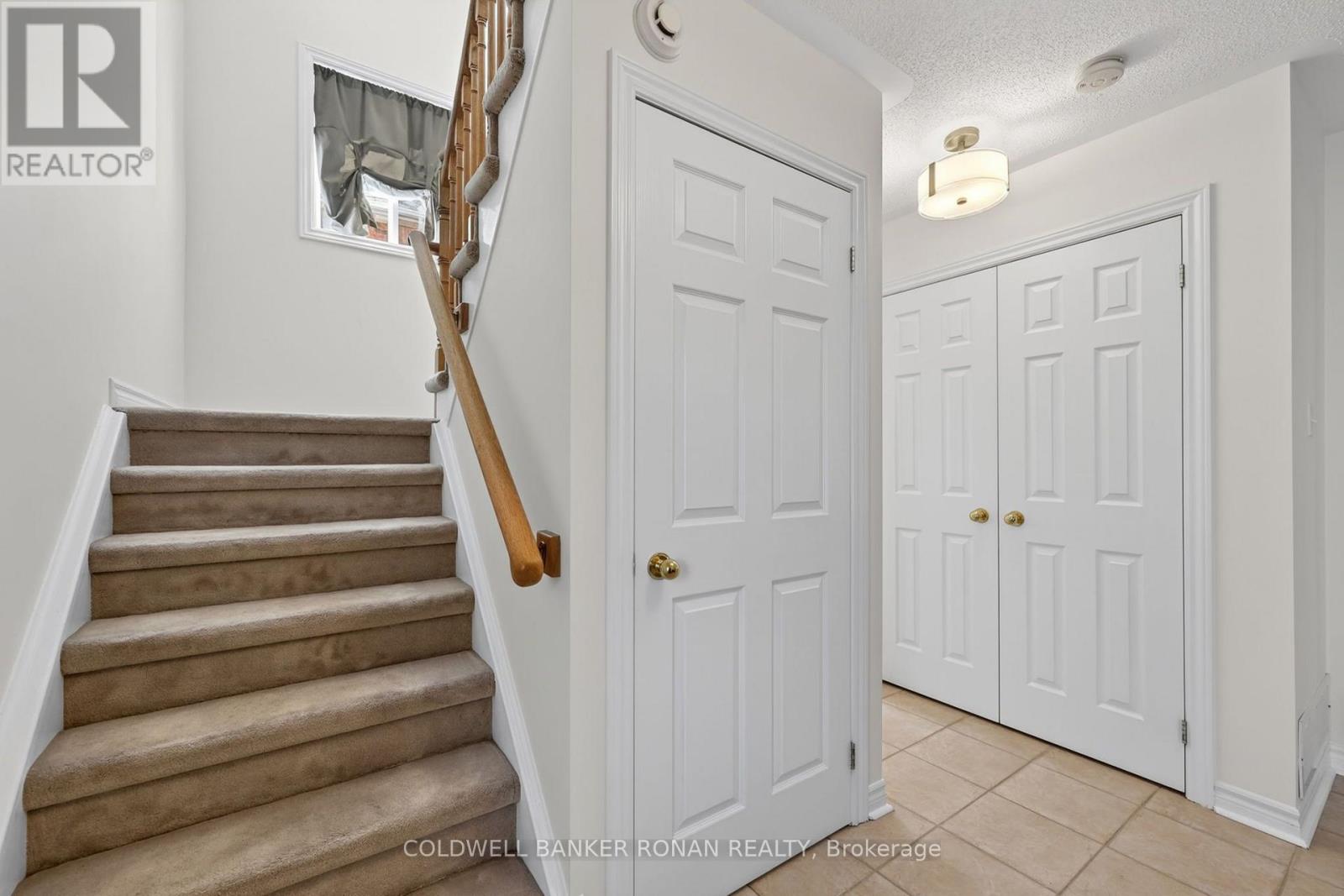 24 Ryan Court, Barrie, Ontario L4M 6N7 - Photo 21 - S13663214