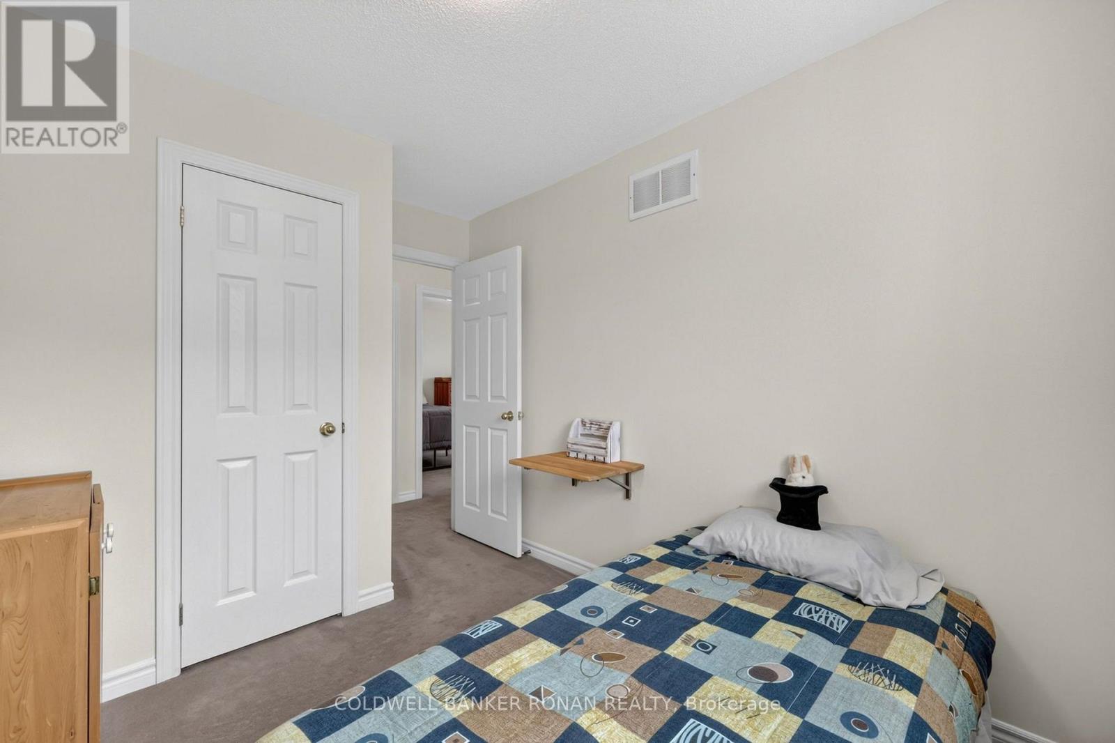 24 Ryan Court, Barrie, Ontario L4M 6N7 - Photo 26 - S13663214
