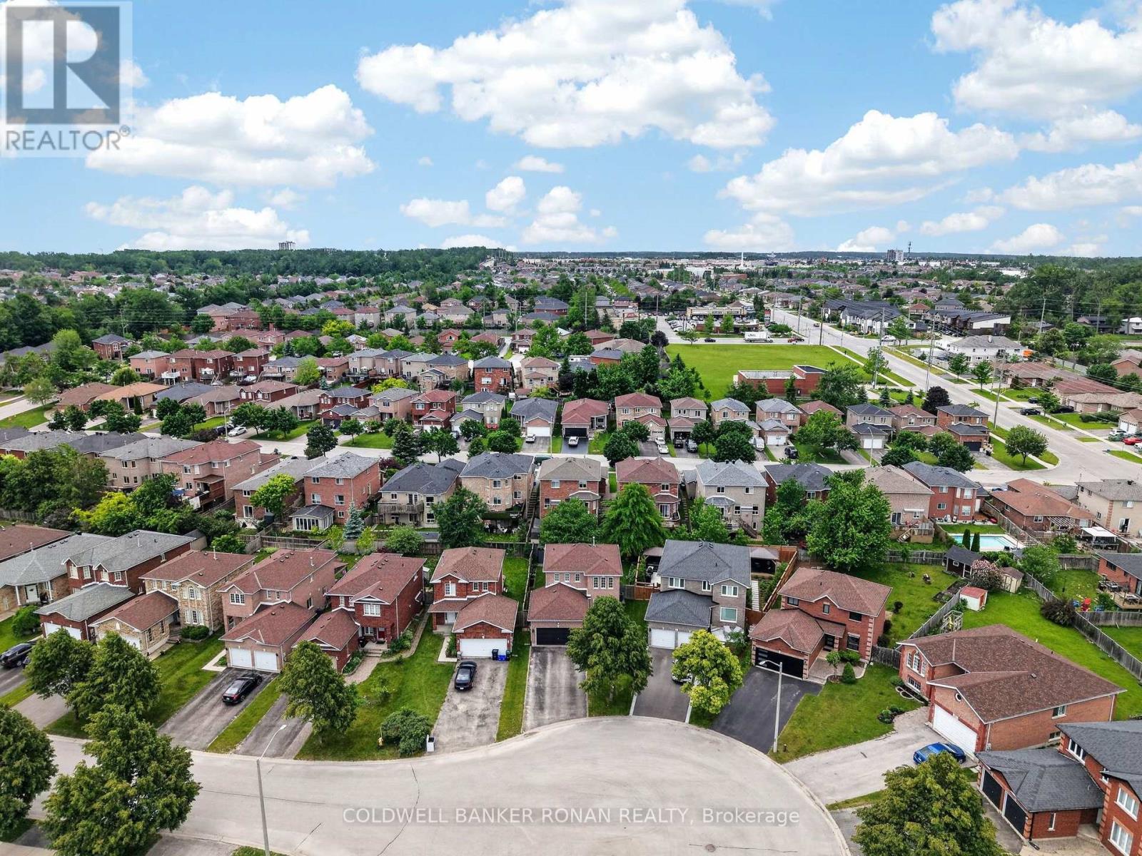 24 Ryan Court, Barrie, Ontario L4M 6N7 - Photo 49 - S13663214