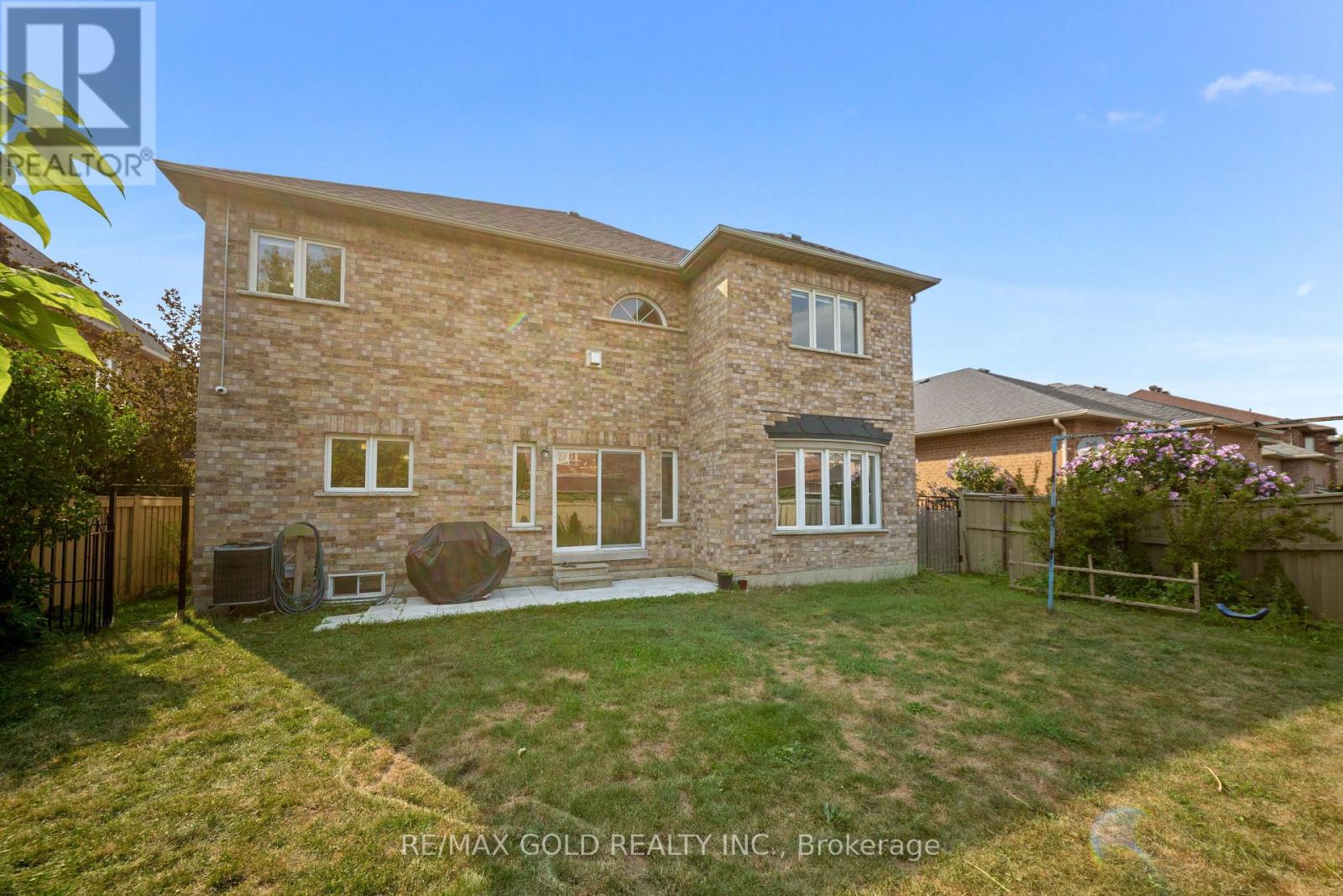 31 Fontainebleu Road, Brampton, Ontario  L6P 1Z1 - Photo 31 - W13663106
