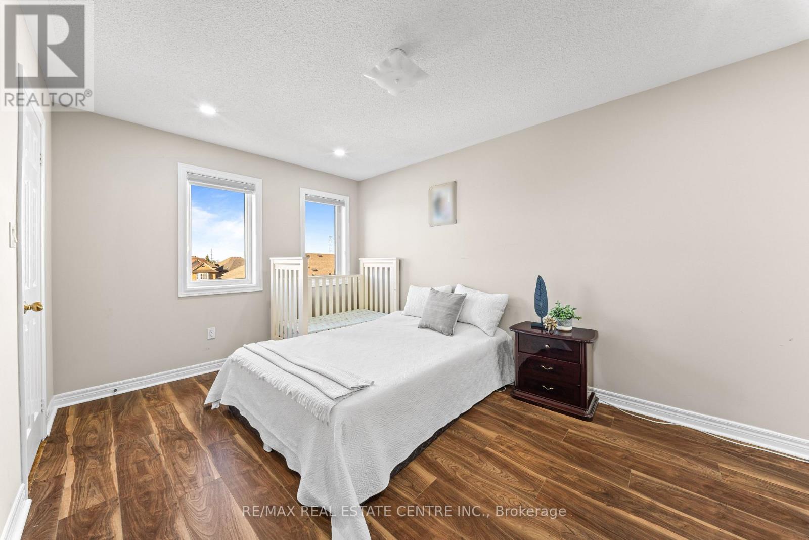 42 Domenico Crescent, Brampton, Ontario  L6P 1H5 - Photo 21 - W13663114