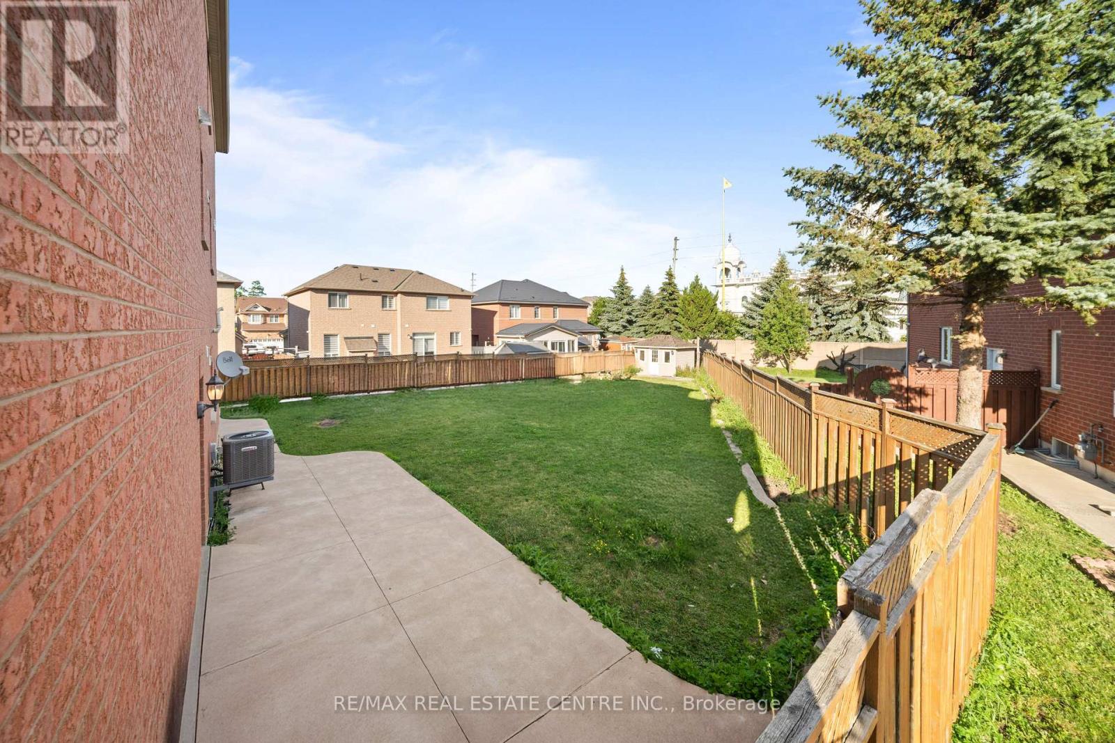 42 Domenico Crescent, Brampton, Ontario  L6P 1H5 - Photo 40 - W13663114