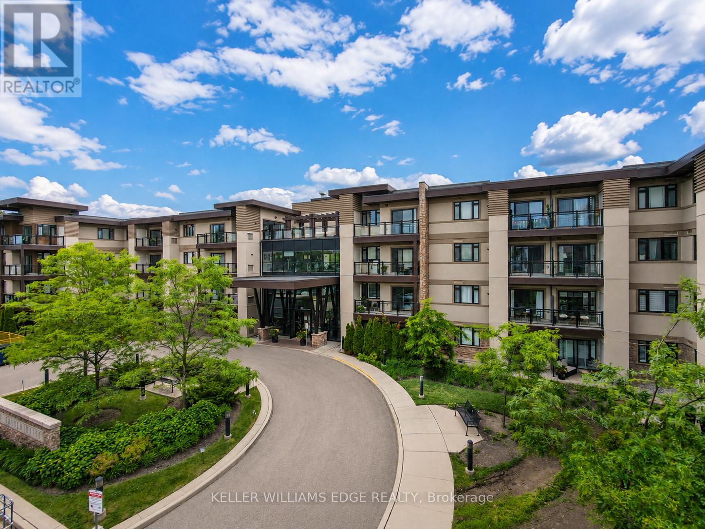 413 - 128 Garden Drive, Oakville, Ontario  L6K 0H7 - Photo 2 - W13663156