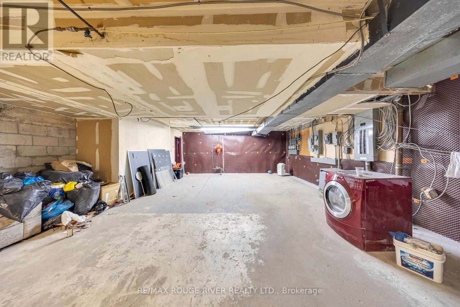 2282 Islington Avenue, Toronto, Ontario  M9W 3W8 - Photo 15 - W13663208