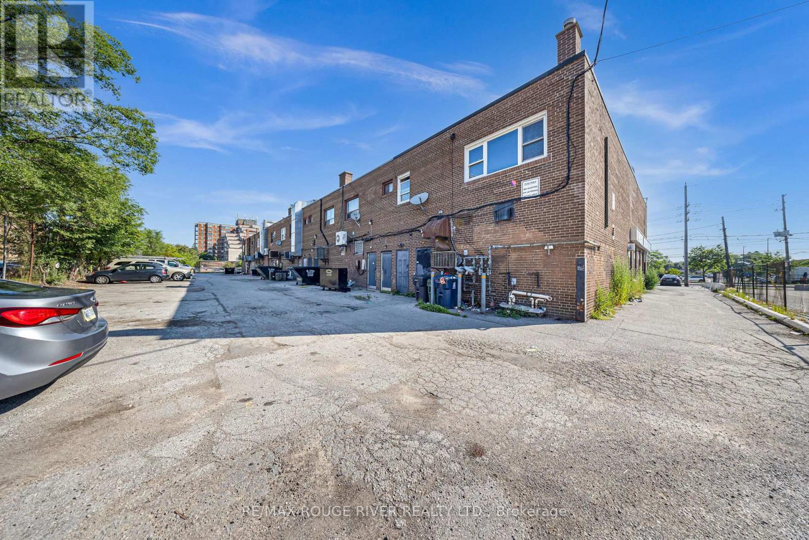 2282 Islington Avenue, Toronto, Ontario  M9W 3W8 - Photo 43 - W13663208
