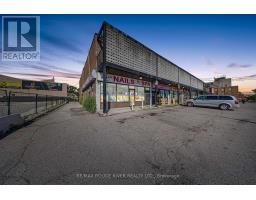 2282 ISLINGTON AVENUE, Toronto, Ontario