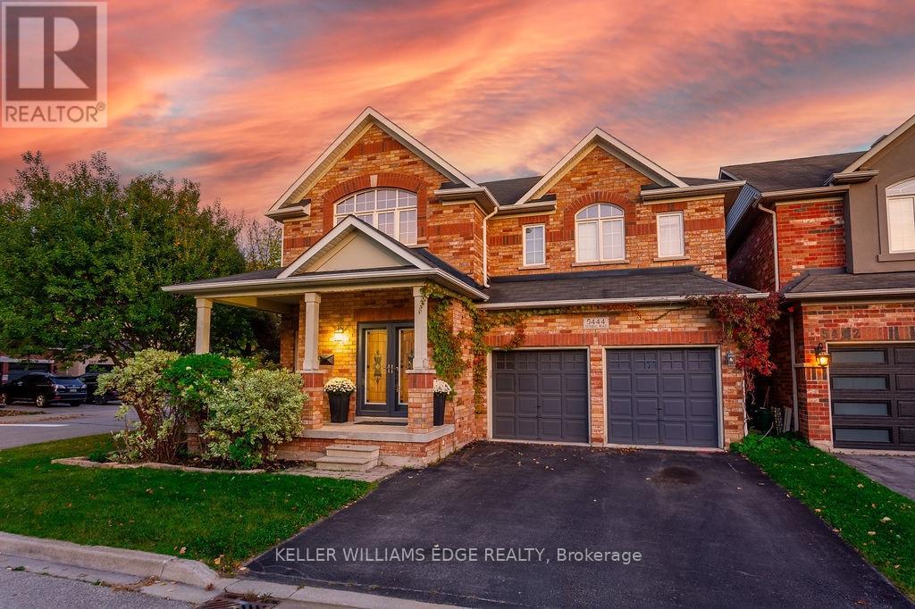 5444 Sundial Road, Burlington, Ontario  L7L 7N1 - Photo 3 - W13663244