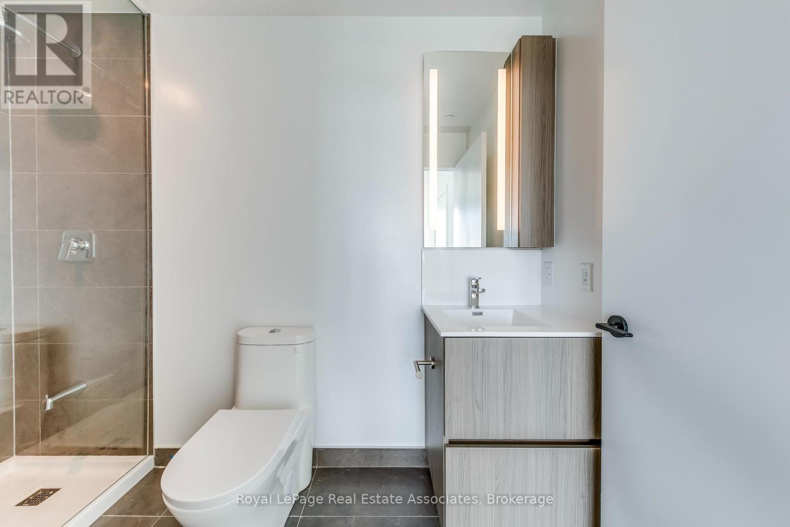 806 - 220 Missinnihe Way, Mississauga, Ontario  L5H 0A9 - Photo 16 - W13663248