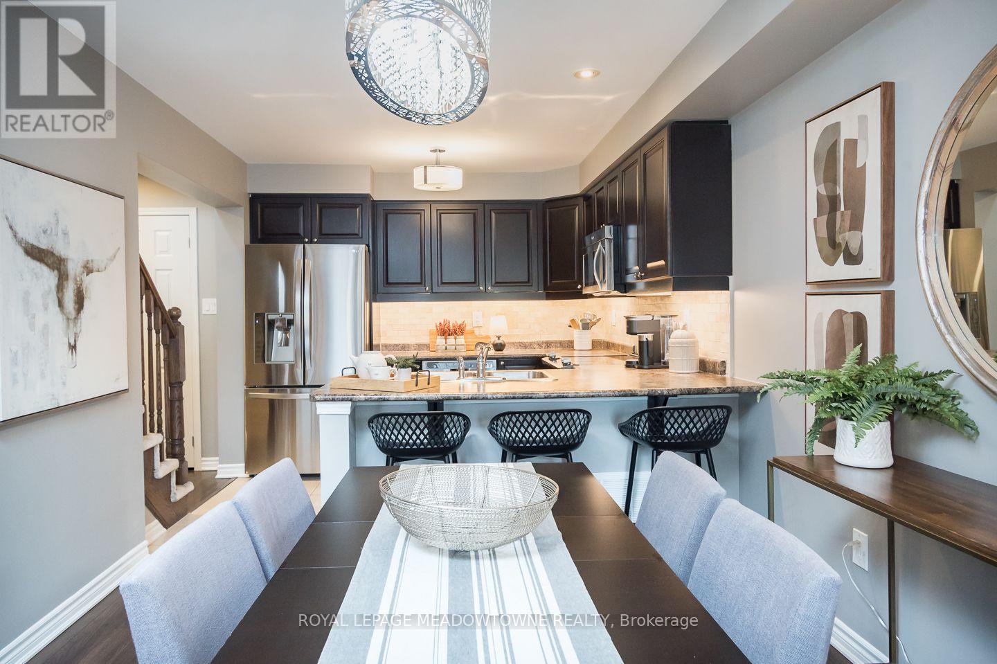 275 Eves Gate, Milton, Ontario  L9E 0A2 - Photo 12 - W13663258