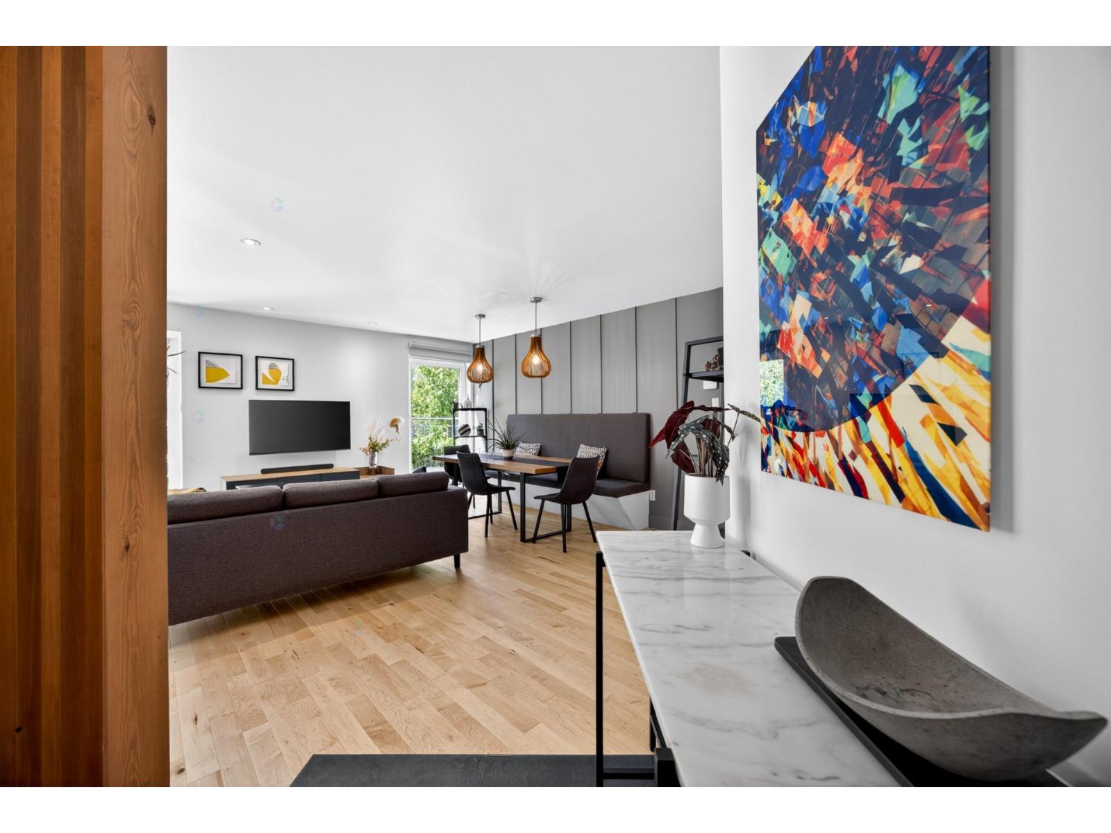 682 Rue de la Métairie Montréal (Verdun/Île-des-Soeurs) Quebec Canada H3E1T1 5